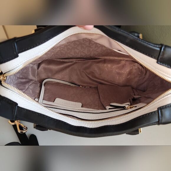 Michael Michael Kors Taryn Satchel Crossbody Bag Black/White - Picture 8 of 12